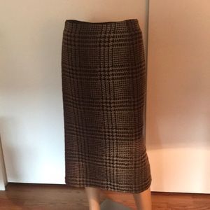Lafayette 148 wool/silk blend pencil skirt